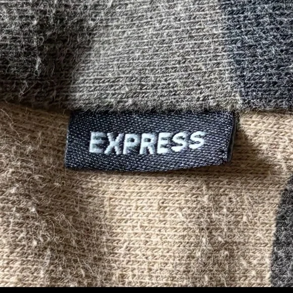 SOLD ❤️ - Picture 6 of 11